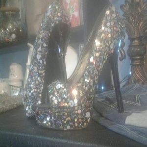 Carlos Santana platform heels